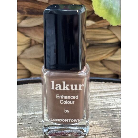 Londontown Lakur Nail Polish Dirty Chai New - Picture 1 of 3